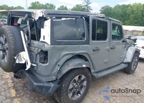 2018 Jeep Wrangler Unlimited Sahara 4X4 из США, поврежденный, VIN 1C4HJXEG8JW229720